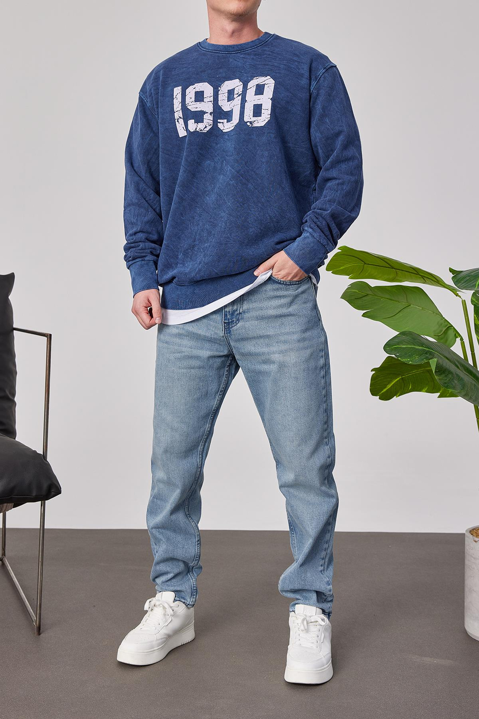 1998 Baskılı Mavi Yıkamalı Sweatshirt