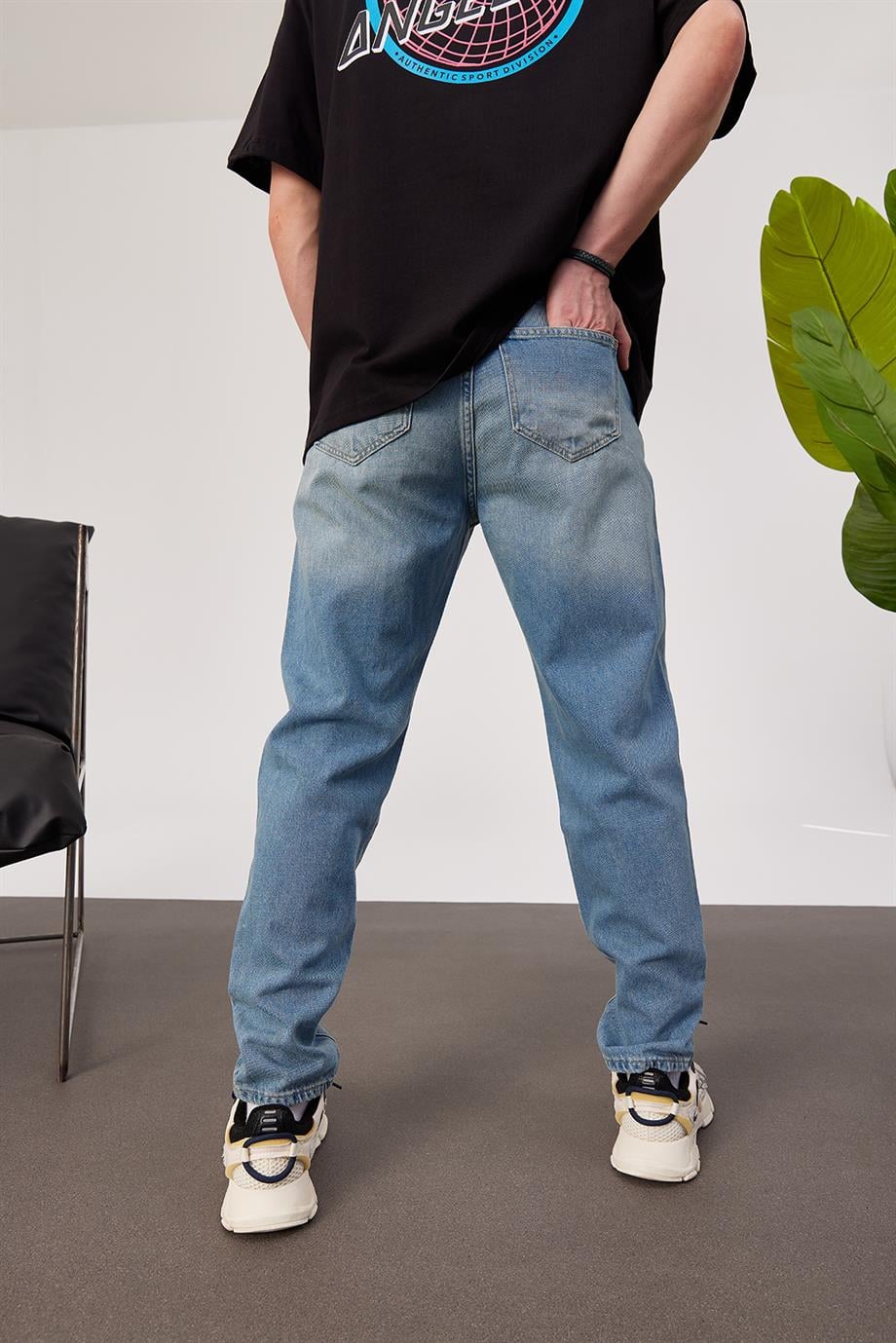 5101 Taşlamalı Jean