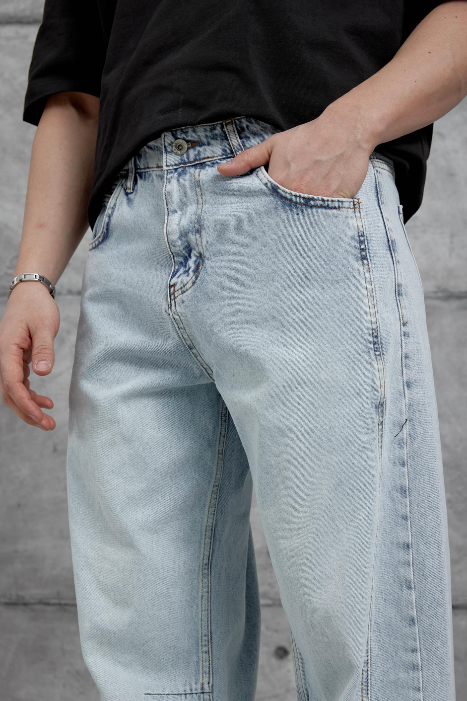 Açık Mavi Eskitme Ve Taşlamalı Relax Baggy Jean