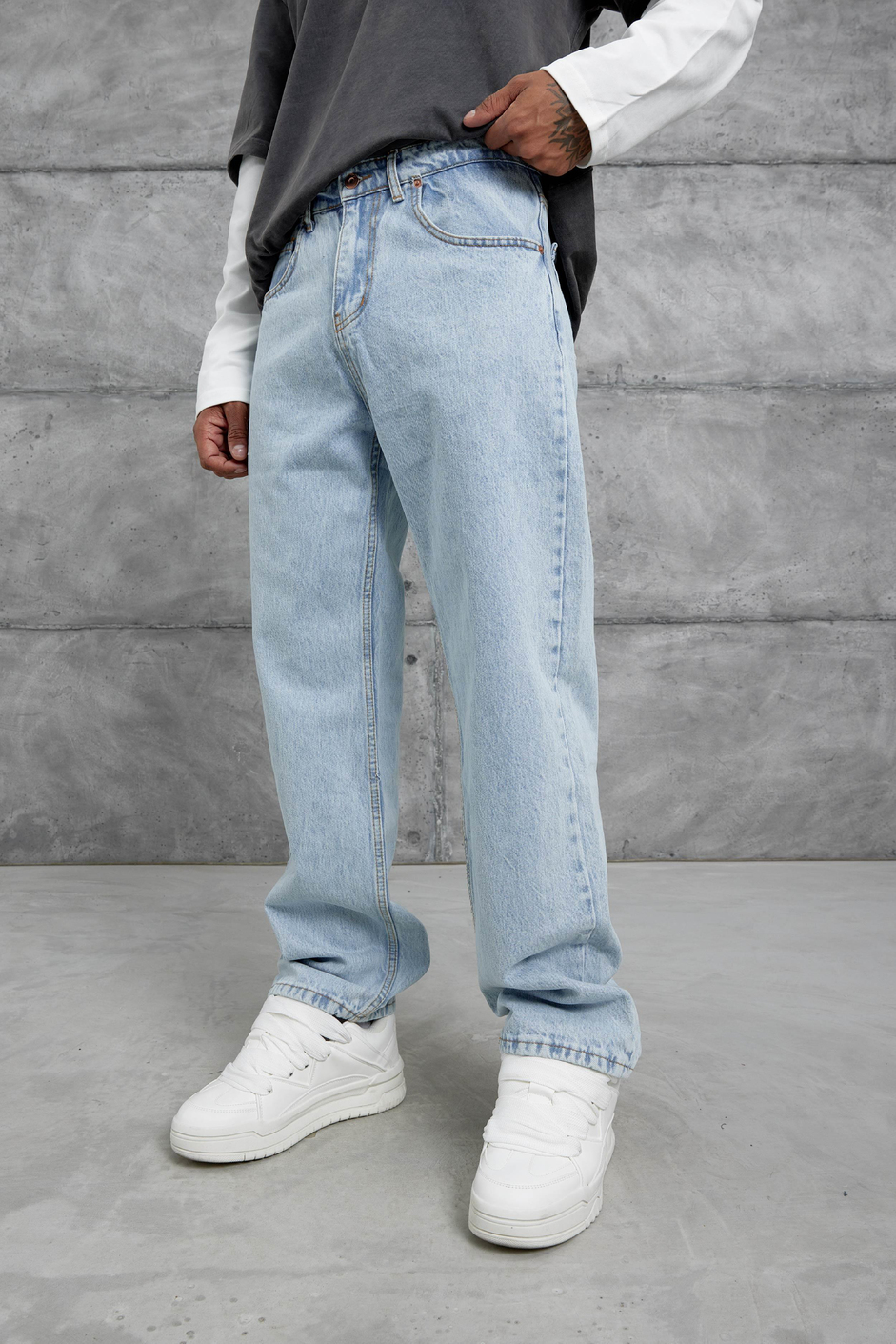 Açık Mavi Mb Baggy Kalıp Taşlamalı Jean