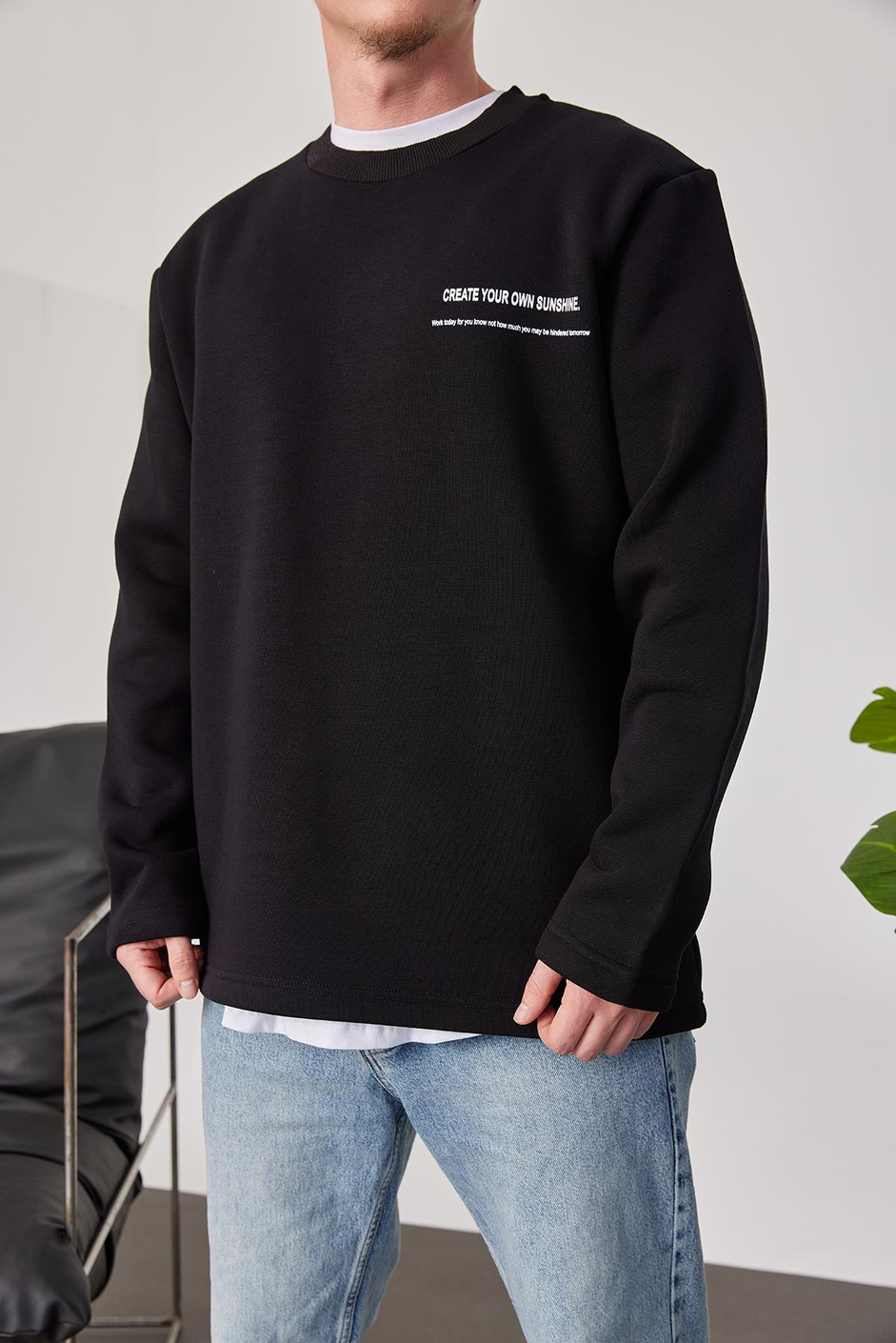 Arkası Yazılı Siyah Sweatshirt
