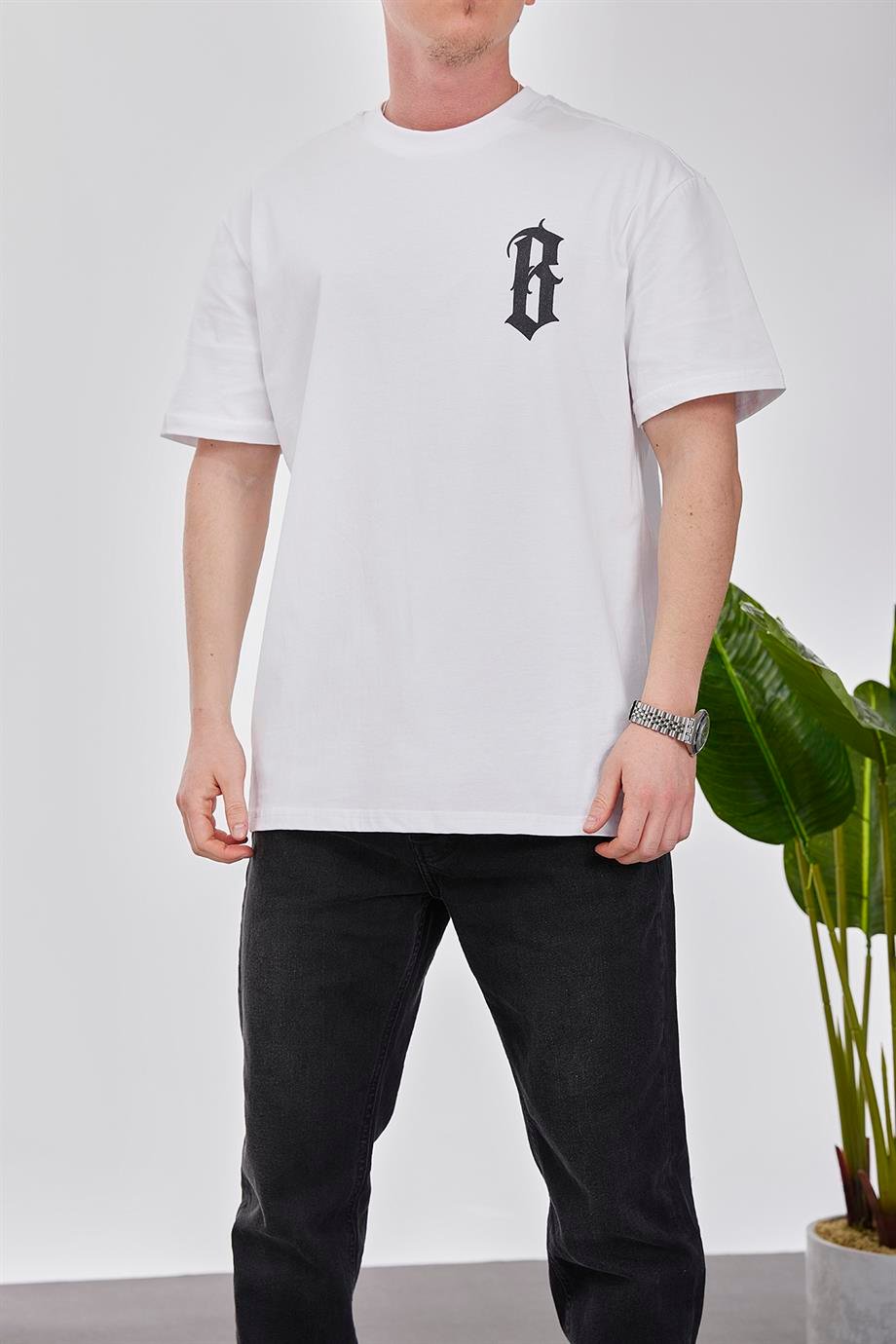 B Harf Beyaz Tshirt