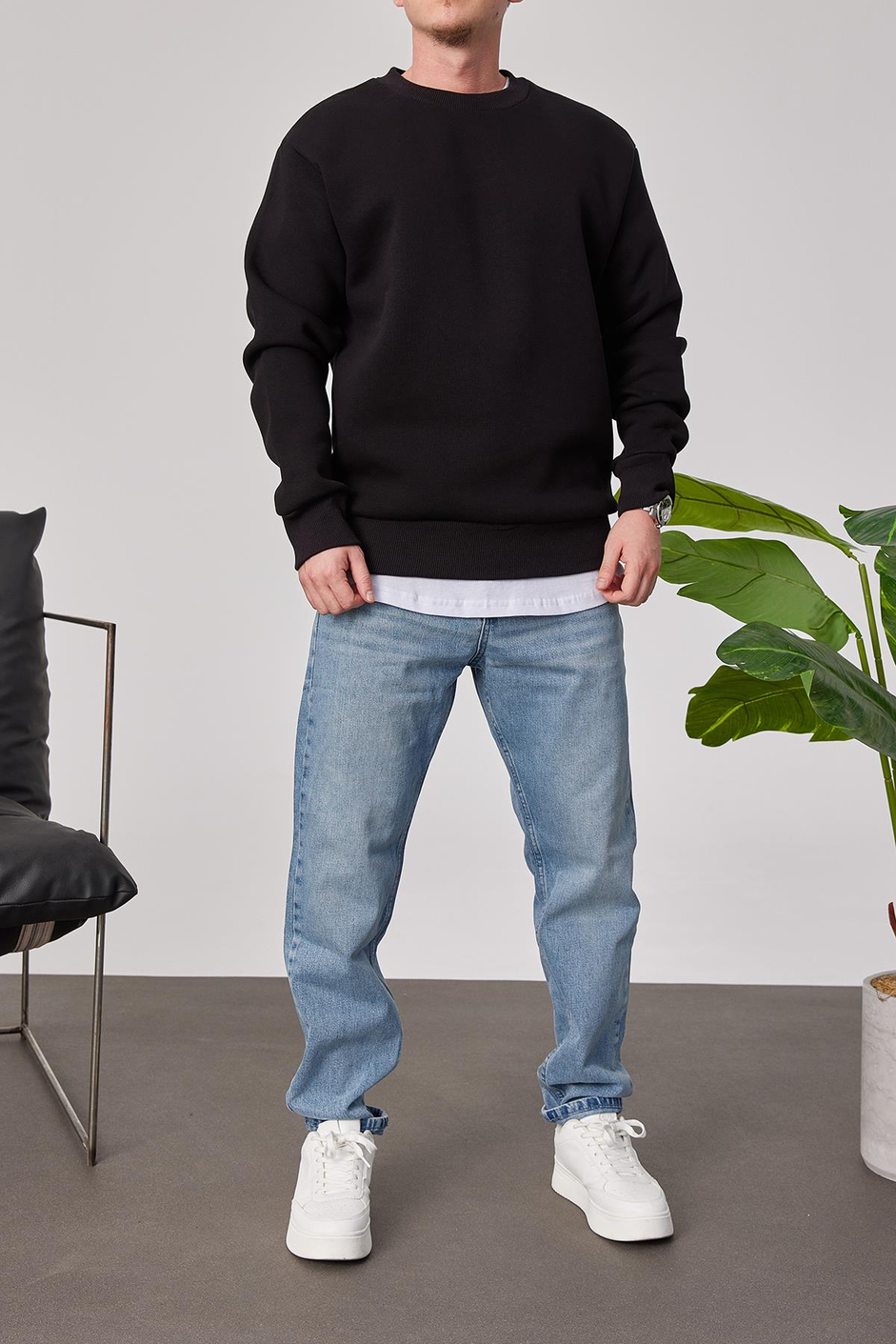 Basic Siyah Şardonlu Sweatshirt