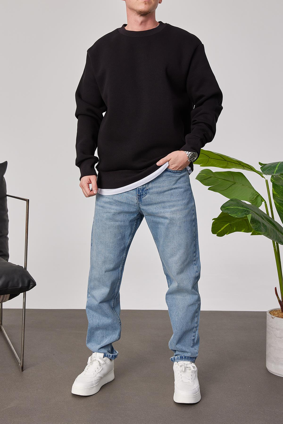 Basic Siyah Şardonlu Sweatshirt