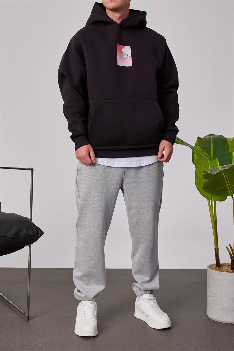 Basket Potası Baskılı Siyah Kapüşonlu Sweatshirt