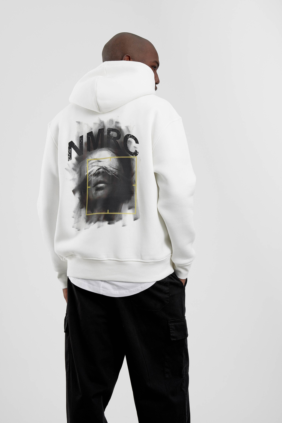 Beyaz Arkası NMRC Yazılı Kapüşonlu Sweatshirt