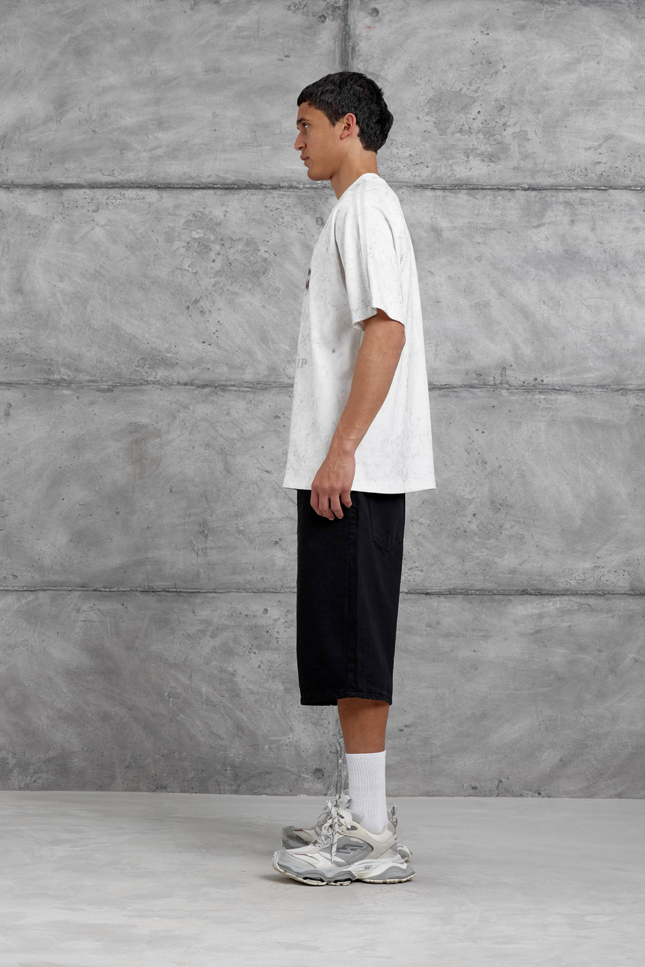 Beyaz Asterpiece Yazılı Oversize Tshirt