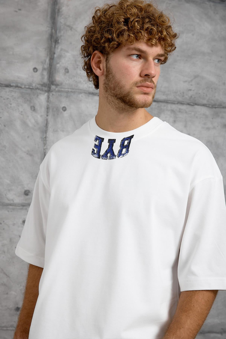 Beyaz BYE BASKI OVERSIZE TSHIRT