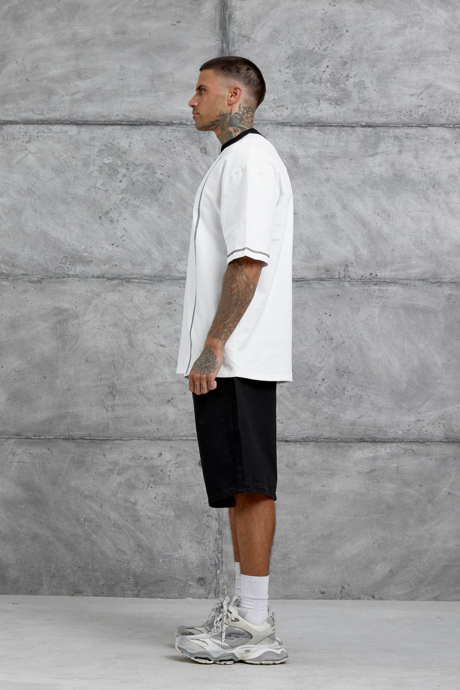 Beyaz Dont Cry Baskılı Oversize Tshirt