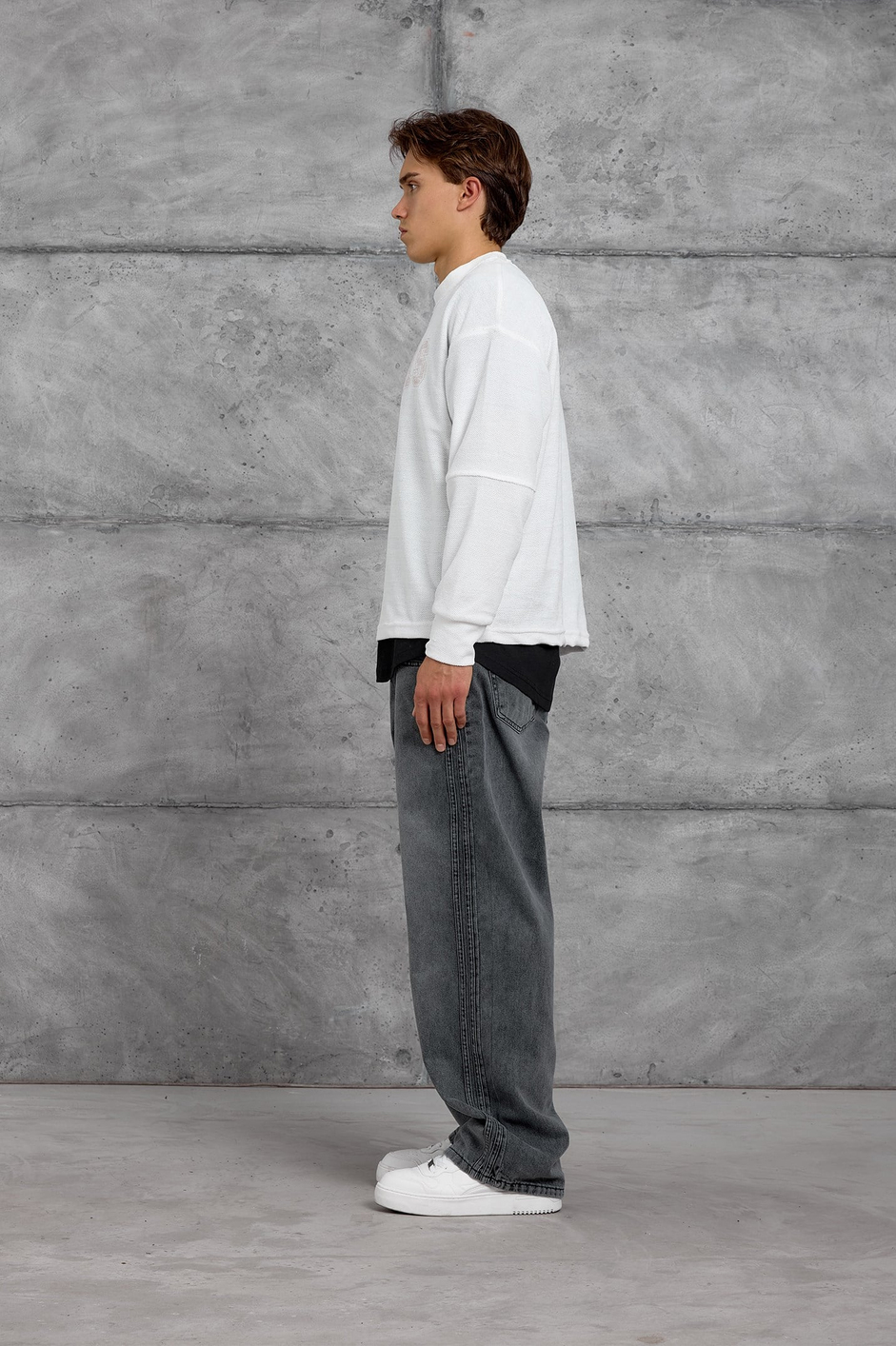 Beyaz DREAMS BASKI DOKUMA KUMAŞ OVERSIZE SWEATSHIRT