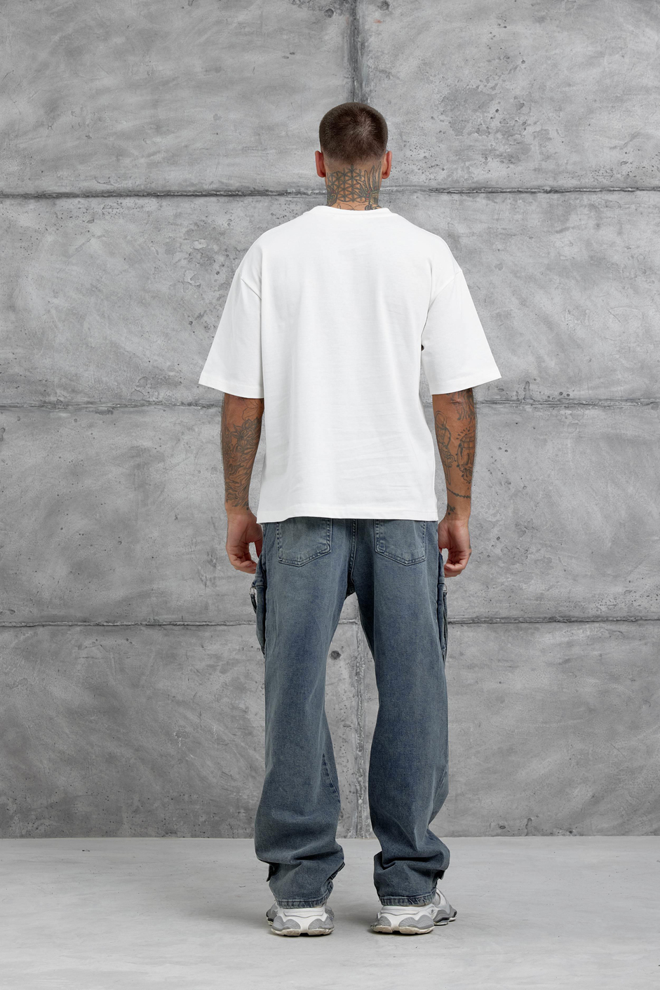Beyaz Figür Baskılı Oversize Tshirt