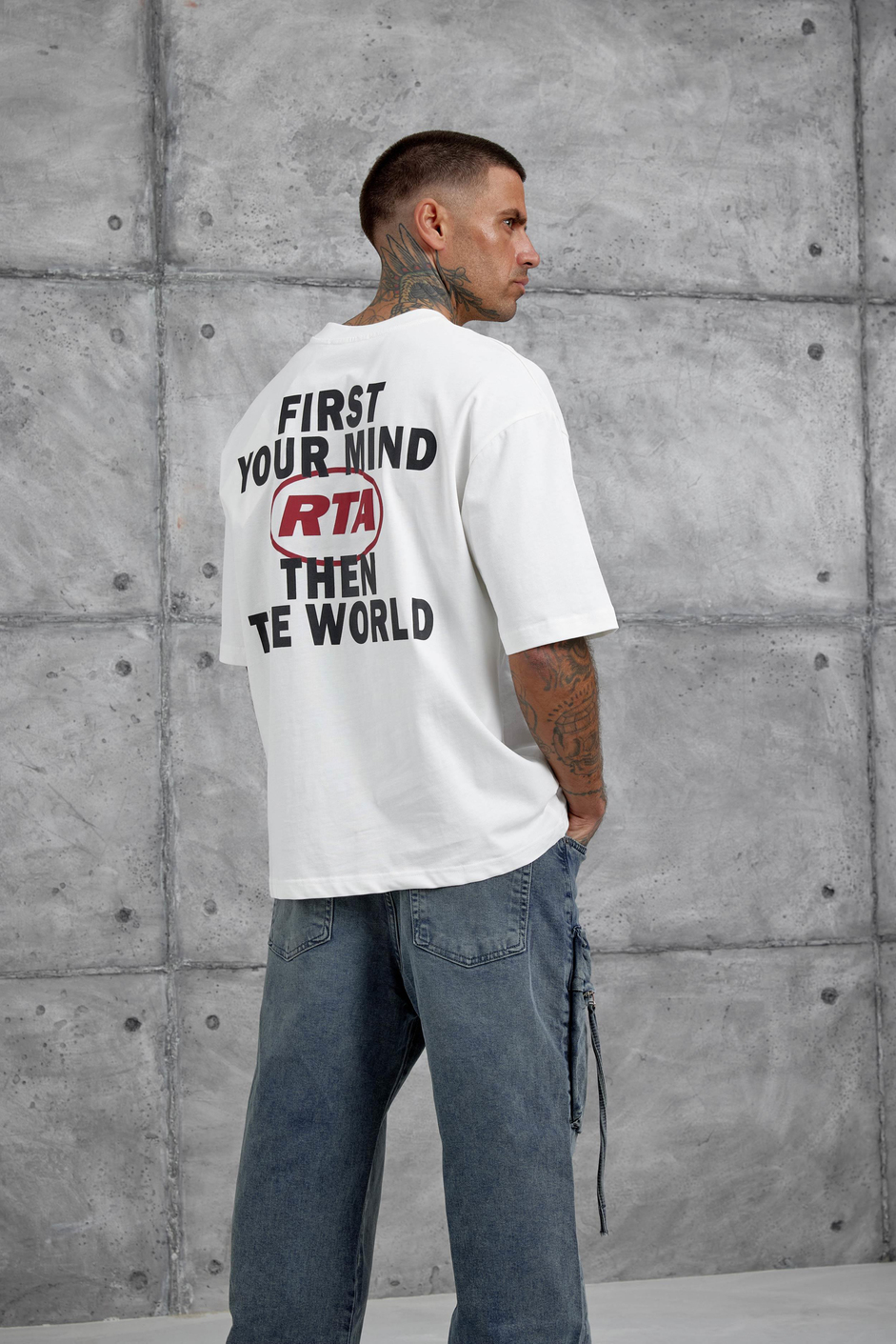 Beyaz First Your Mind Yazılı Oversize Tshirt