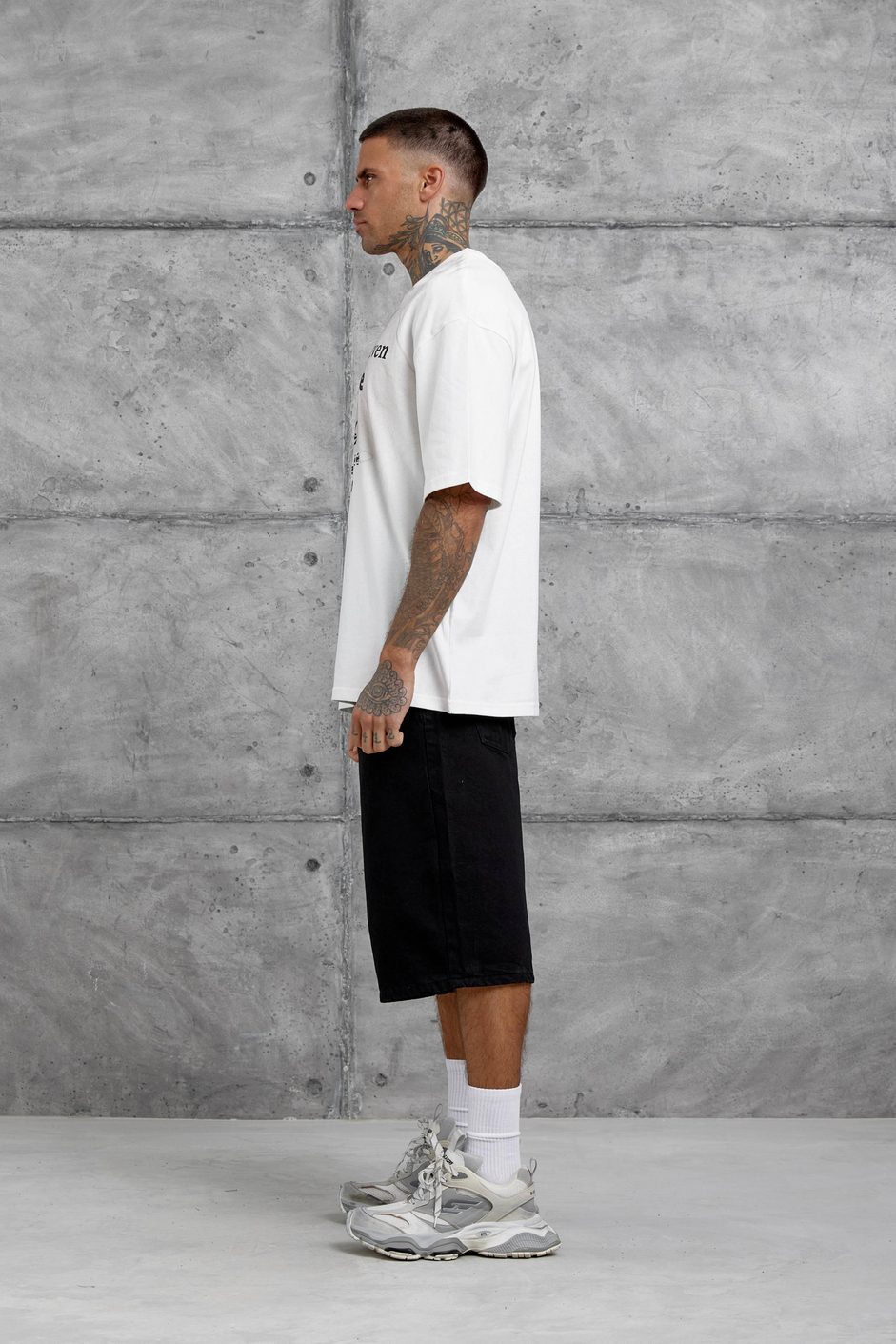 Beyaz Gabserine Yazılı Oversize Tshirt