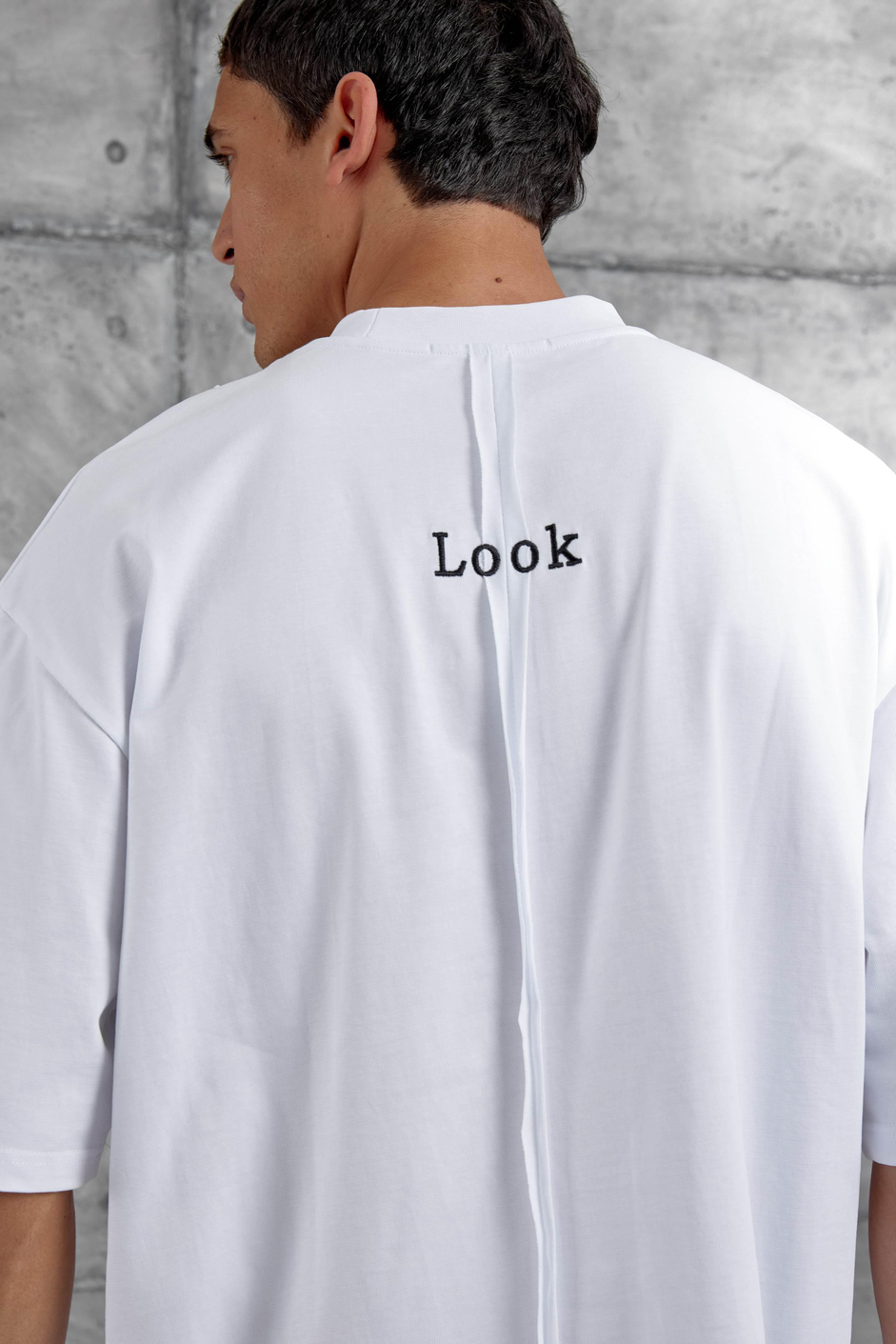 Beyaz Look Yazılı Parçalı Oversize Tshirt
