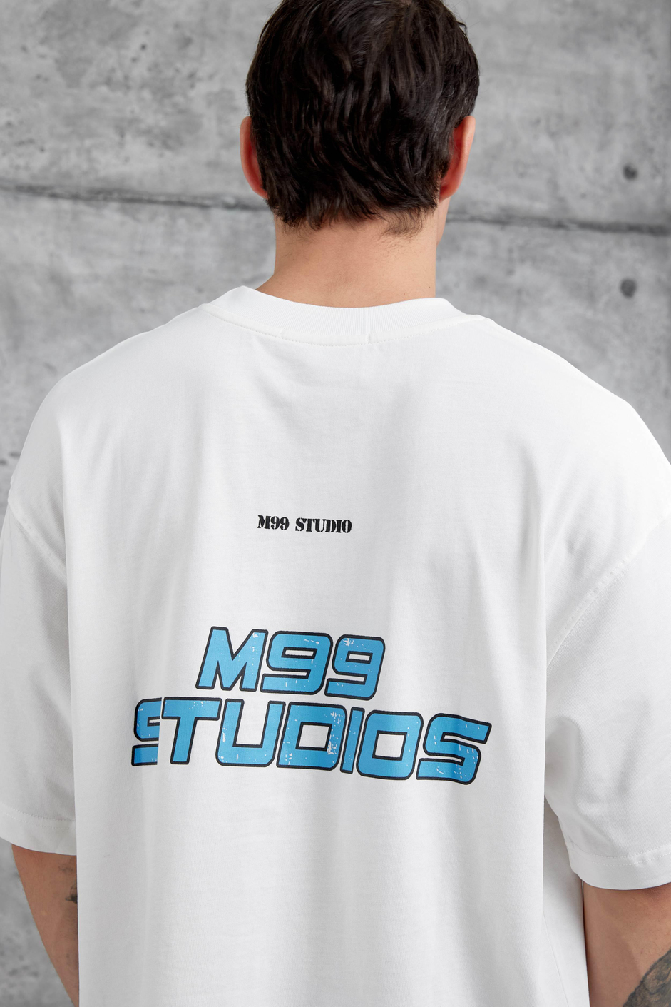 Beyaz M99 Studio Yazılı Oversize Tshirt