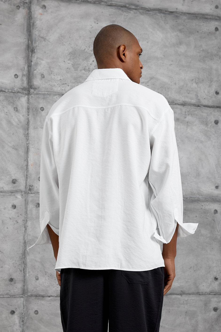 Beyaz MODAL KUMAŞ OVERSIZE GÖMLEK