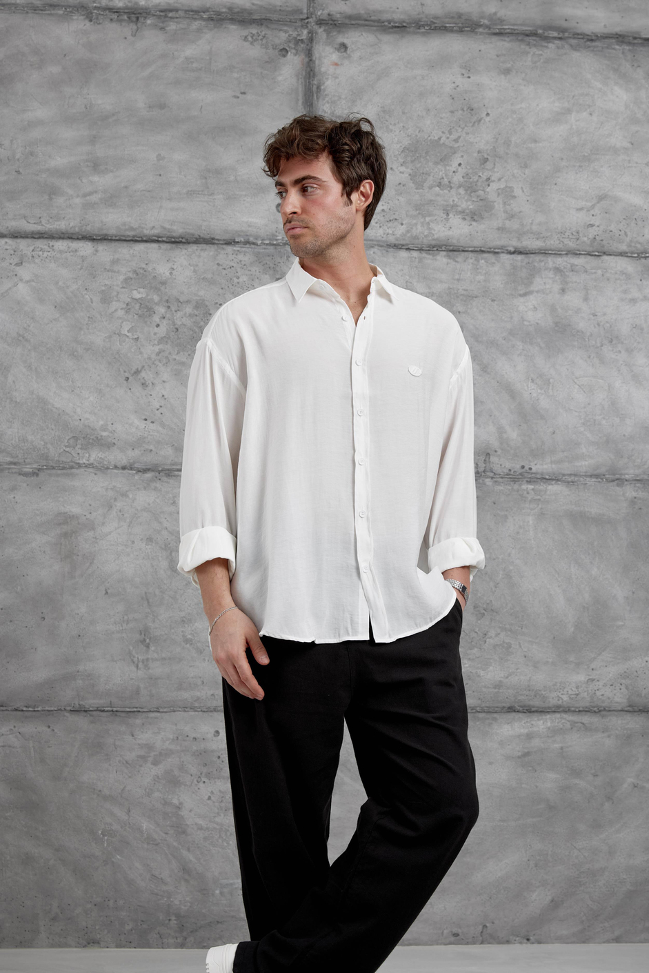 Beyaz Modal Kumaş Oversize Gömlek