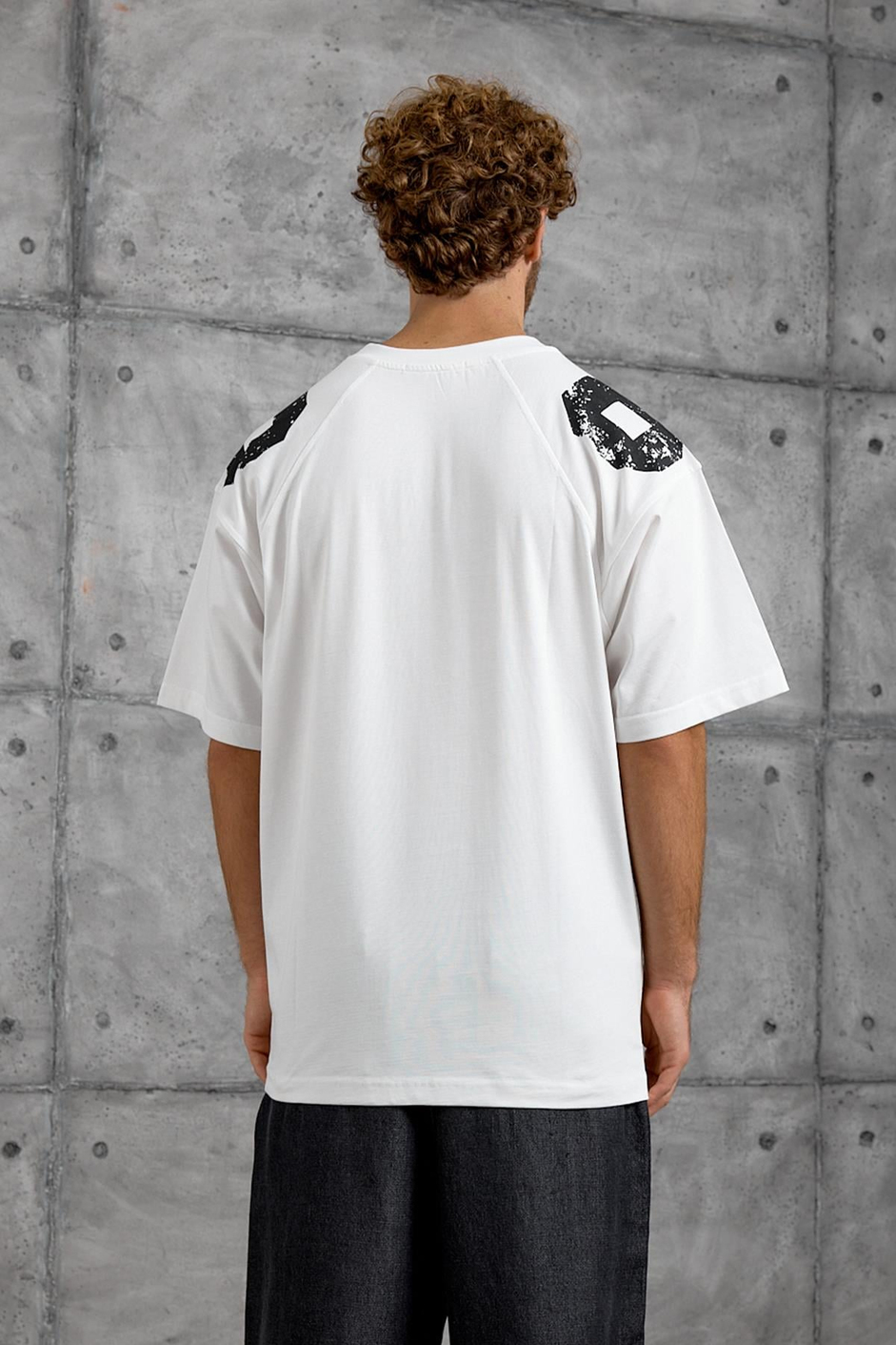 Beyaz OMUZ RAKAM BASKI OVERSIZE TSHIRT
