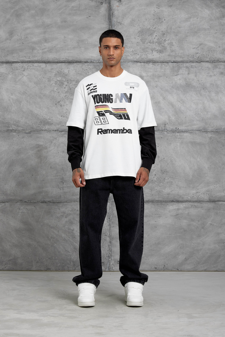 Beyaz Remember Baskılı Oversize Kolu Parçalı  Minimal Tasarım Sweatshirt