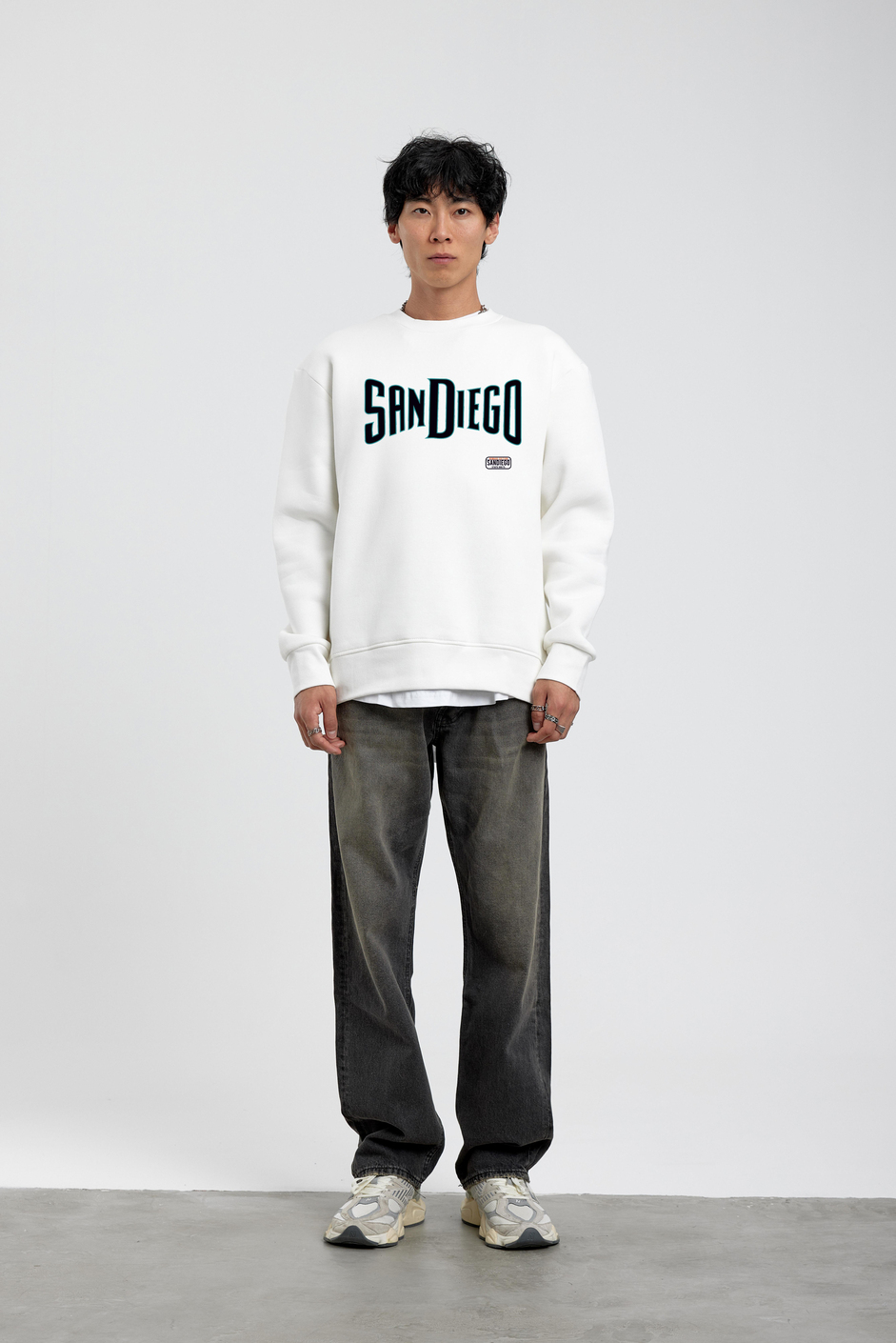 Beyaz San Diego Yazılı Sweatshirt