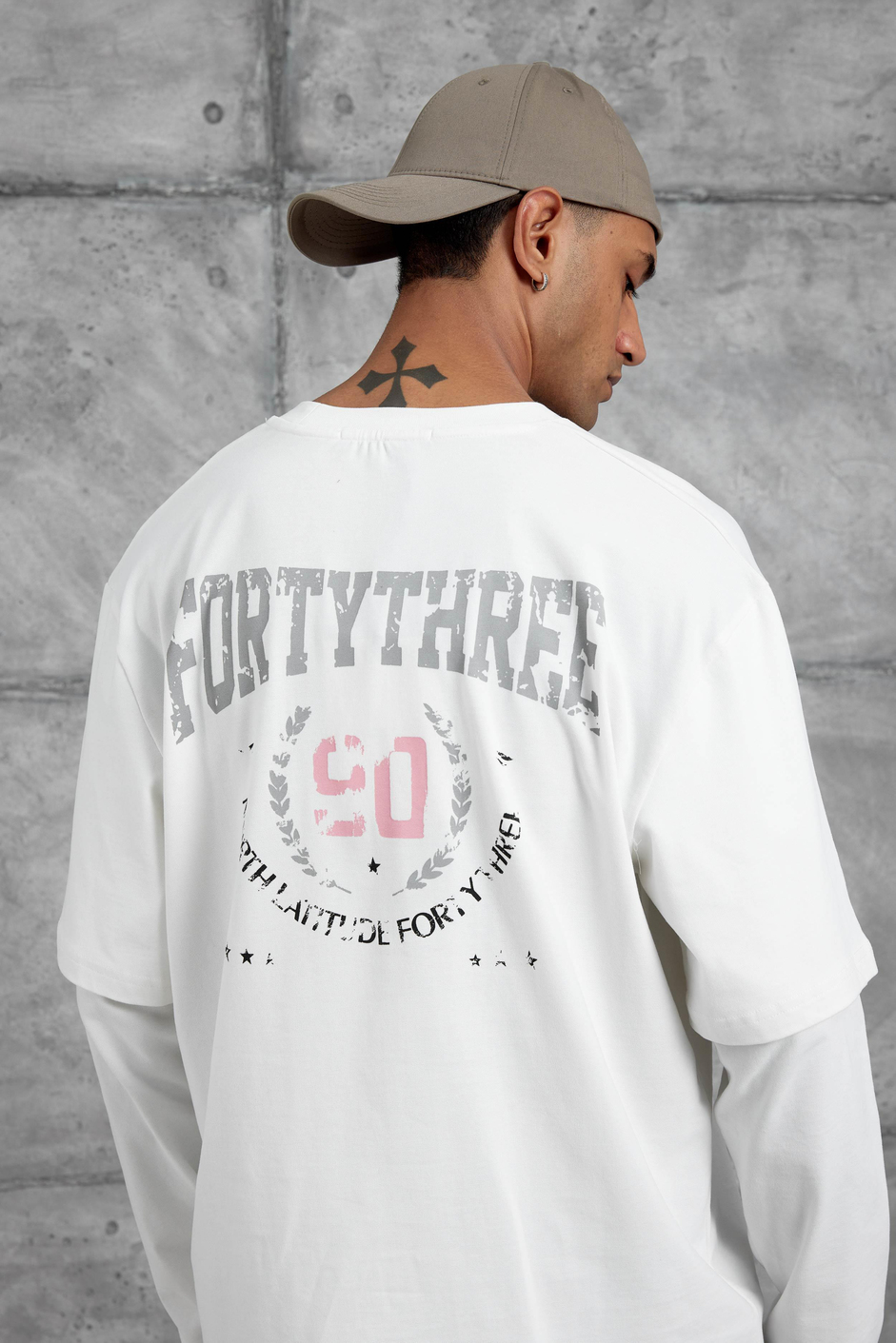 Beyaz Sayı Baskılı Oversize Kolu Parçalı Tasarım Sweatshirt