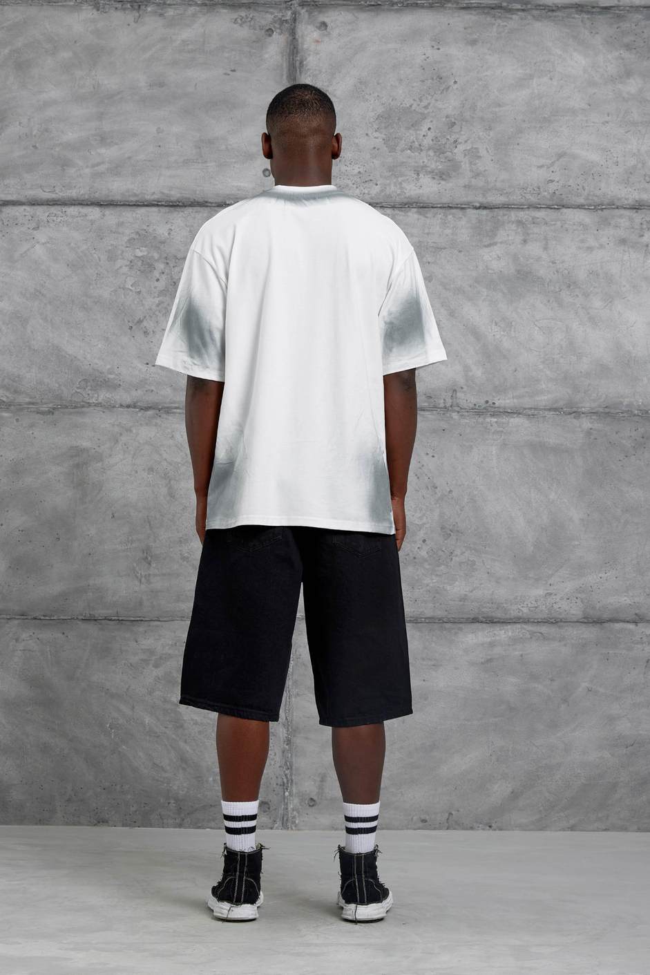 Beyaz Sebizegva Baskılı Oversize Tshirt