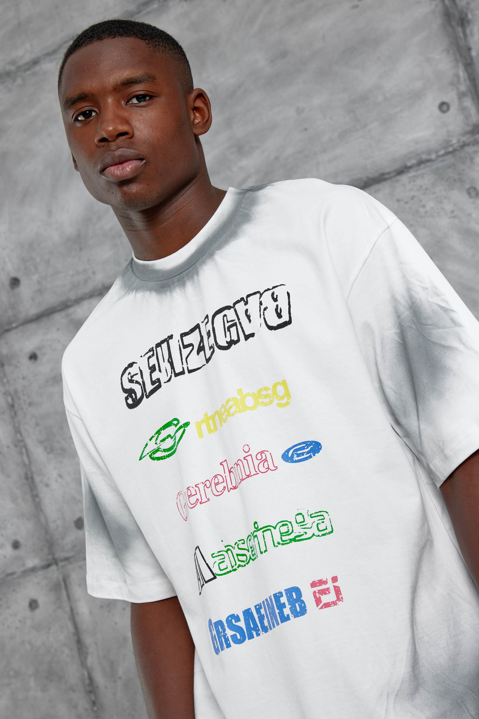 Beyaz Sebizegva Baskılı Oversize Tshirt