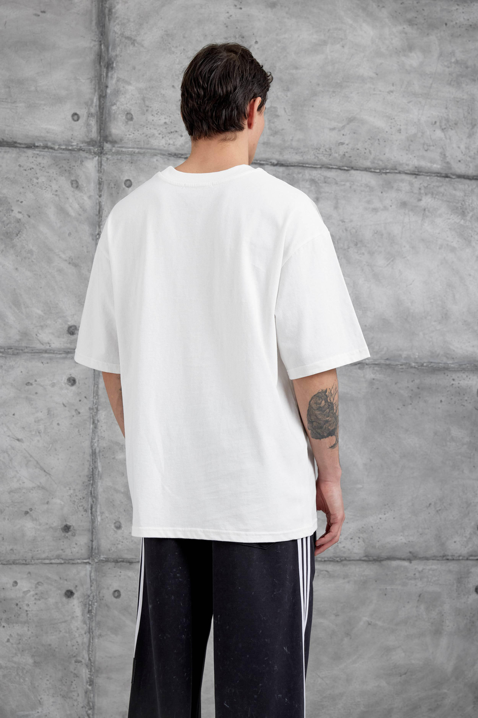 Beyaz SPECTRAVİSİON DETAYLI OVERSİZE TSHIRT