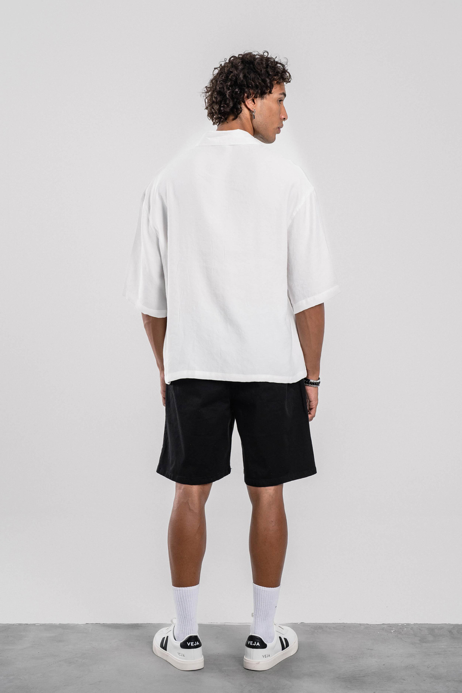 Beyaz Tencel Kumaş Oversize Gömlek