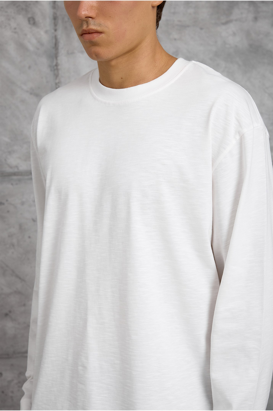 Beyaz UZUN KOLLU SWEATSHIRT