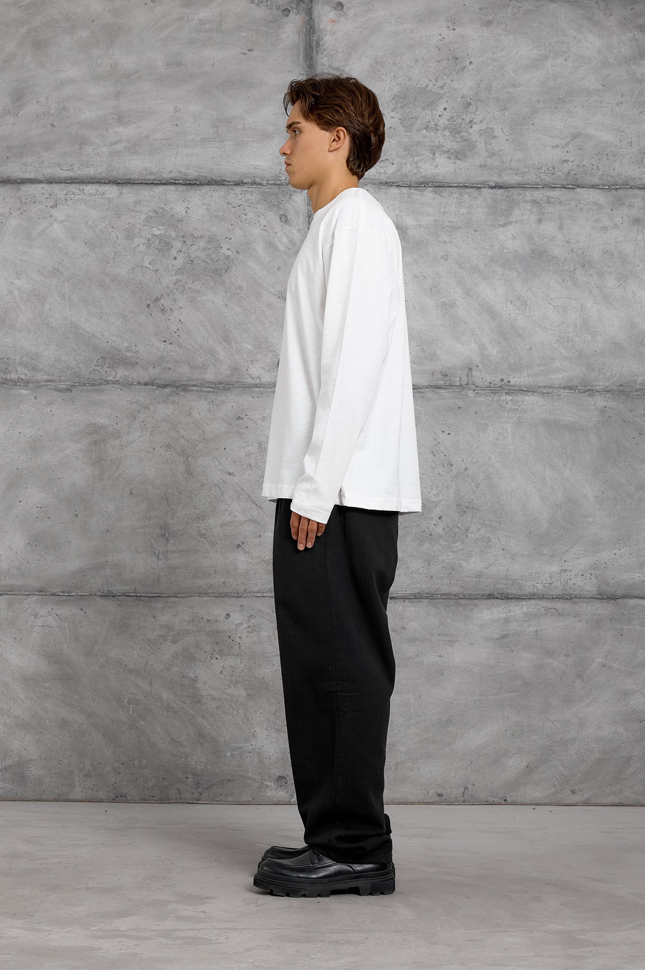 Beyaz UZUN KOLLU SWEATSHIRT