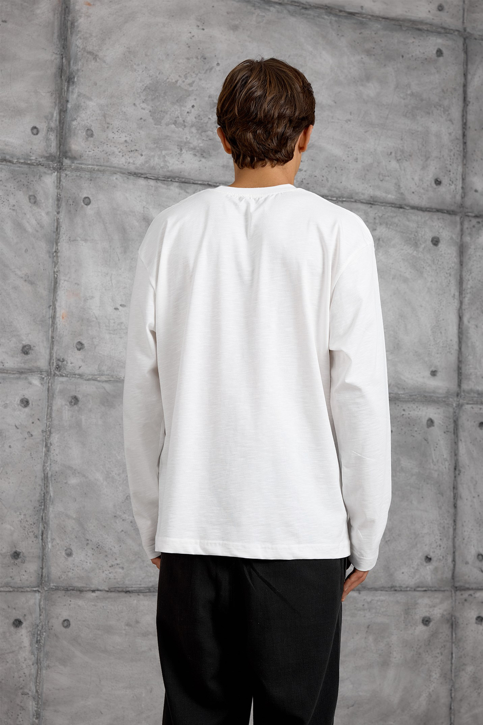 Beyaz UZUN KOLLU SWEATSHIRT