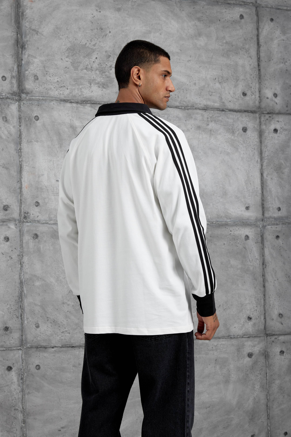 Beyaz Yazı Detaylı Polo Yaka Oversize Sweatshirt