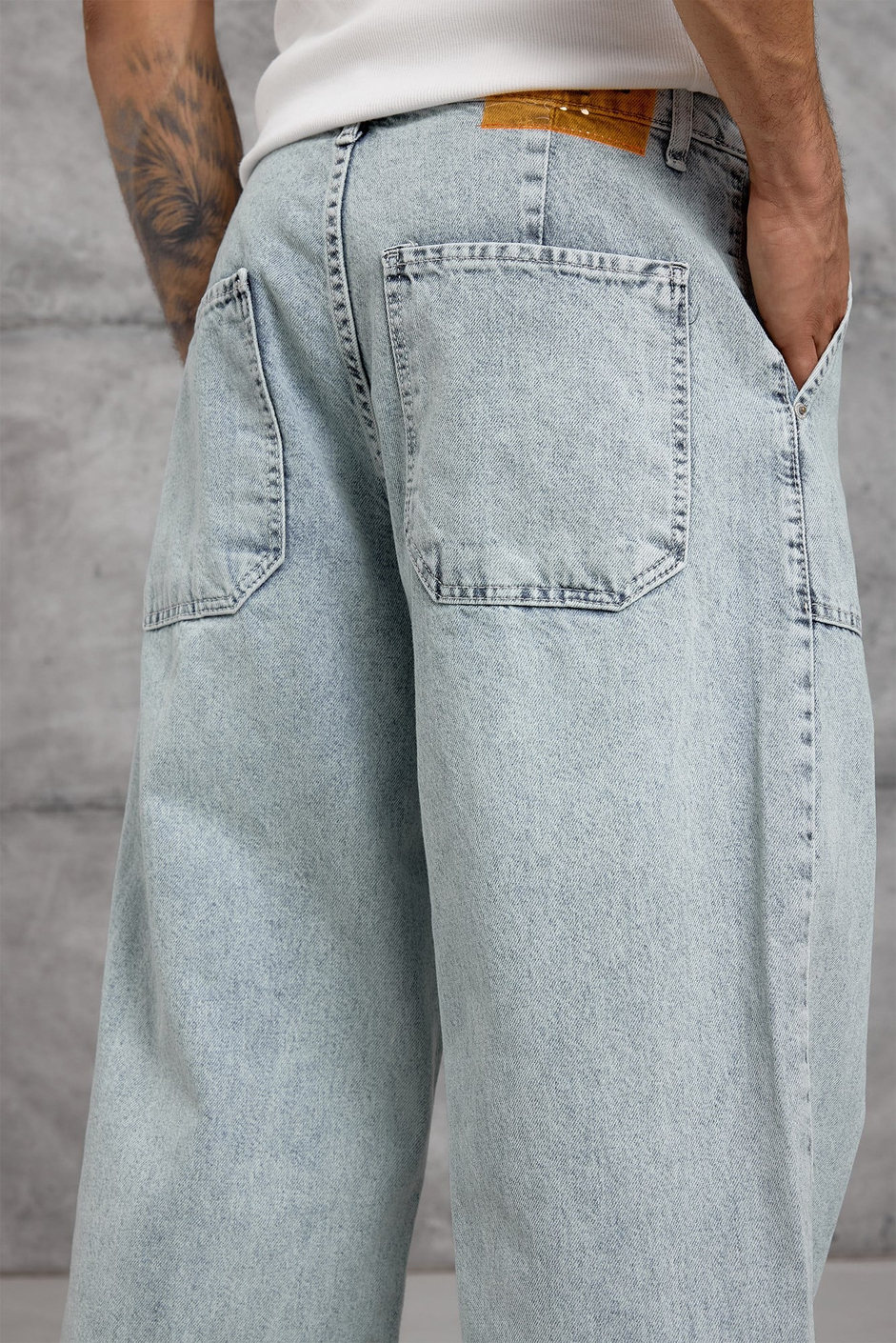 Buz Mavisi KARE CEP TAŞLAMALI BAGGY JEAN