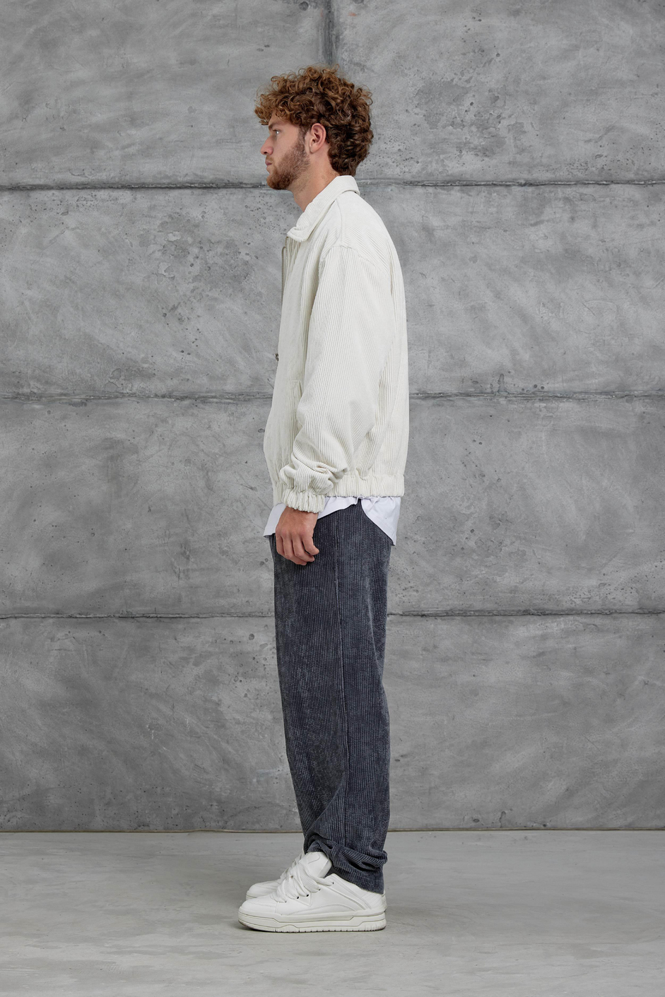 Ekru Beyaz 251 Kadife Kumaş Oversize Ceket