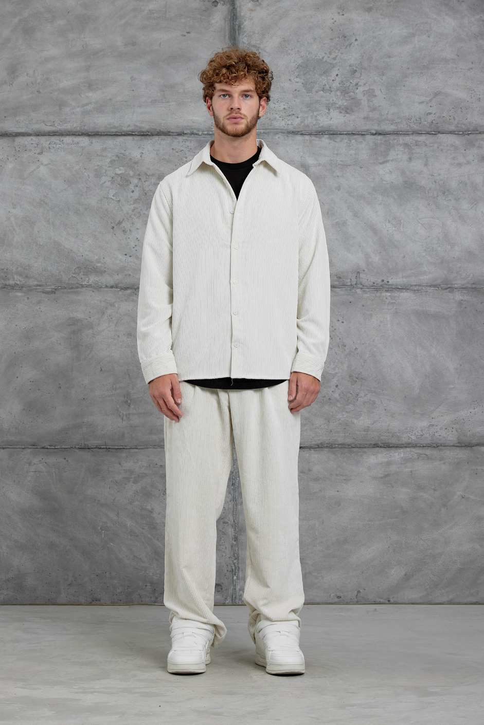Ekru Beyaz 251 Kadife Oversize Gömlek ve Pantalon Takım