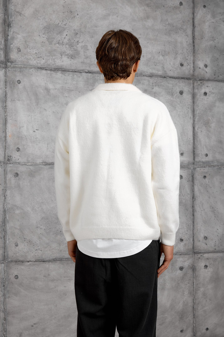 Ekru Beyaz POLO YAKA K HARF TRİKO SWEAT