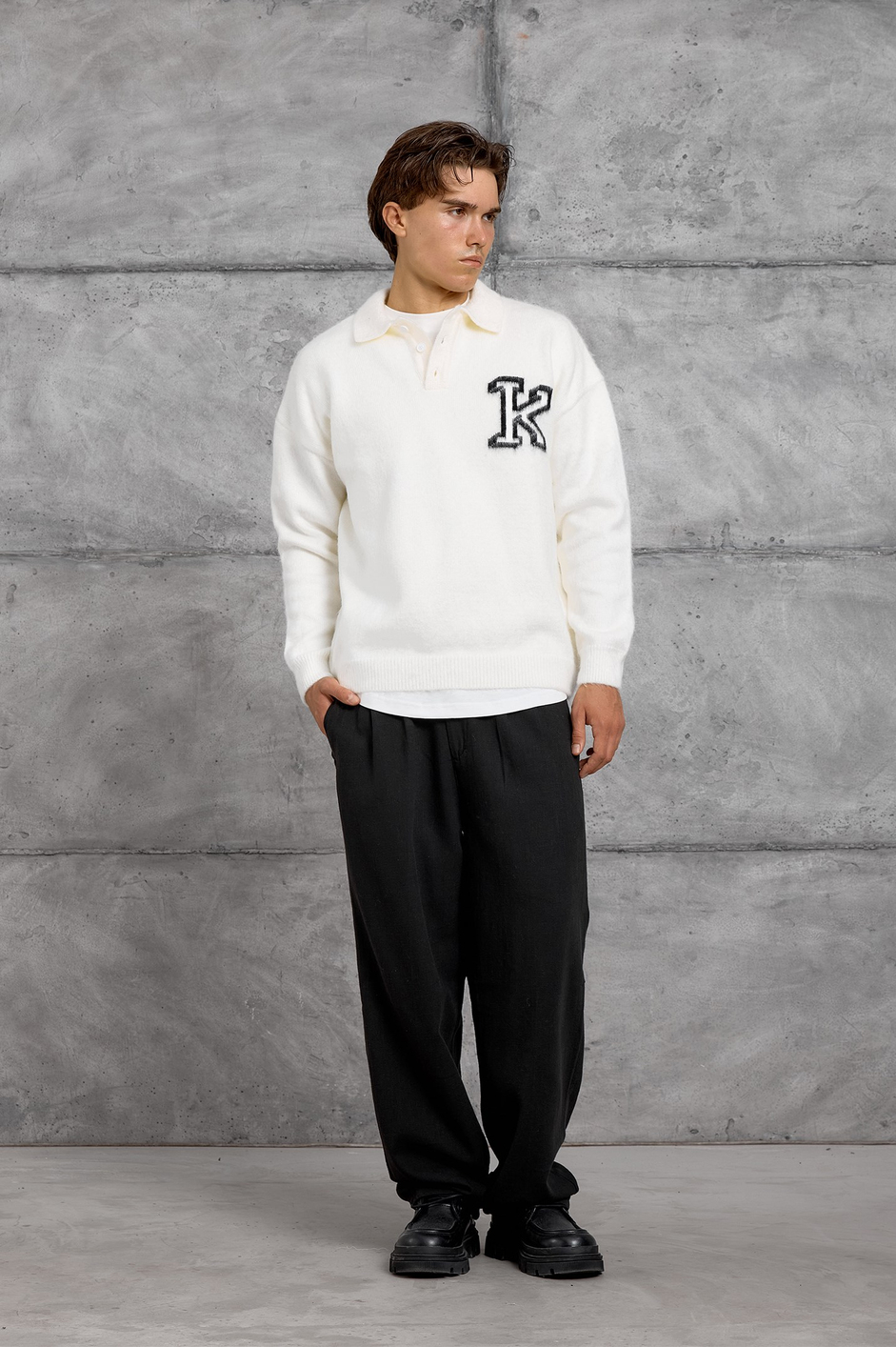 Ekru Beyaz POLO YAKA K HARF TRİKO SWEAT