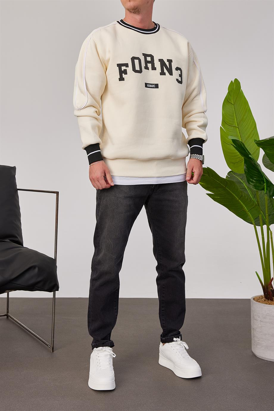 Forn3 Krem Sweatshirt