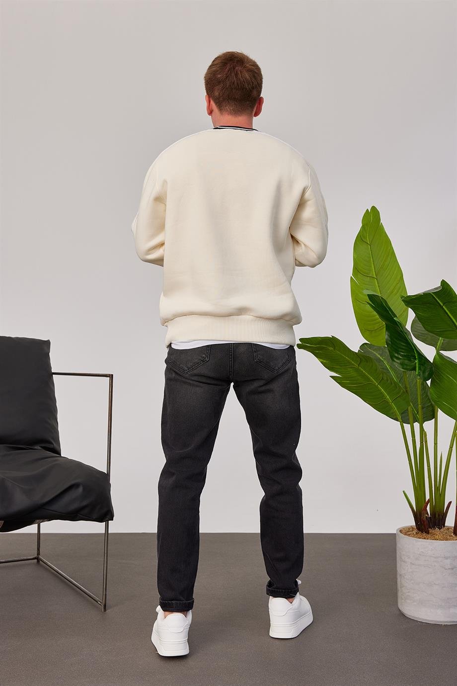 Forn3 Krem Sweatshirt