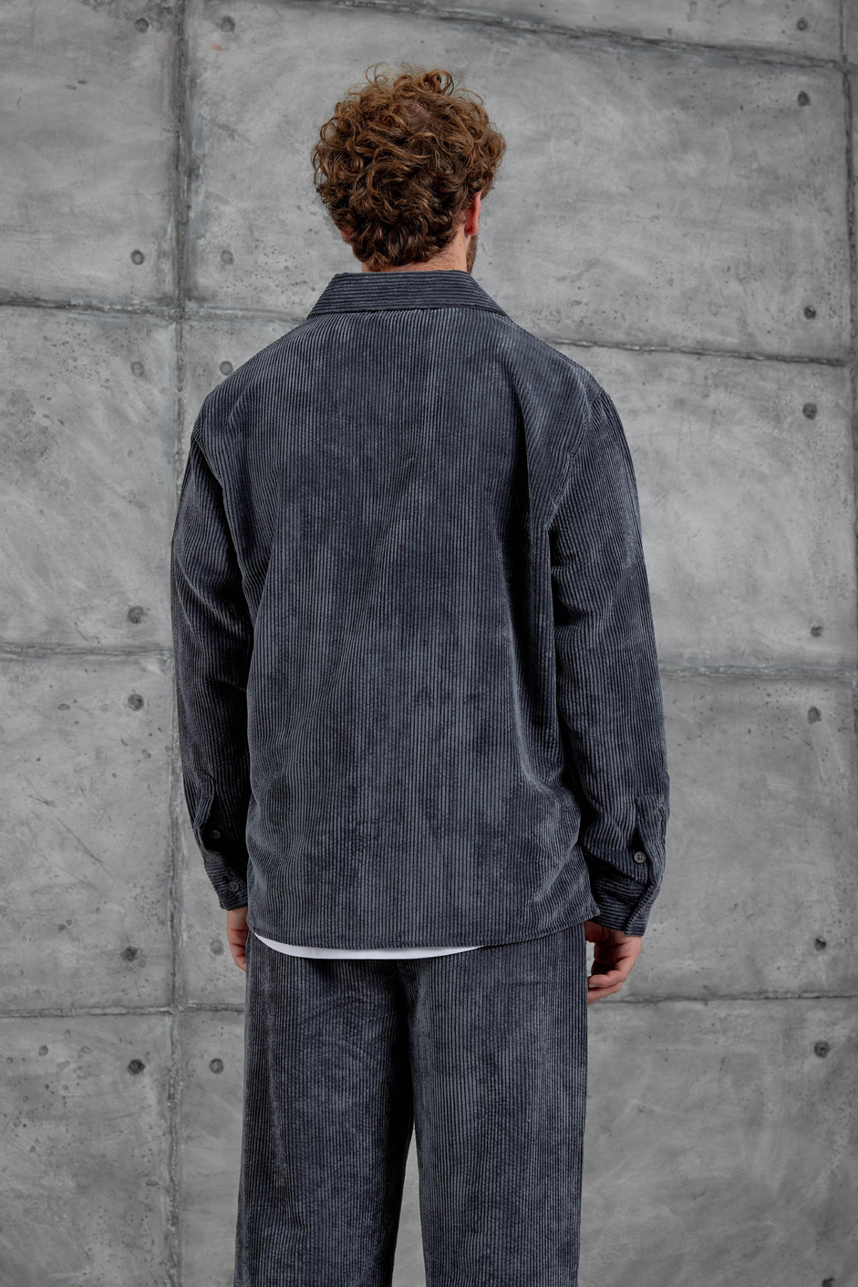 Füme 251 Kadife Oversize Gömlek ve Pantalon Takım