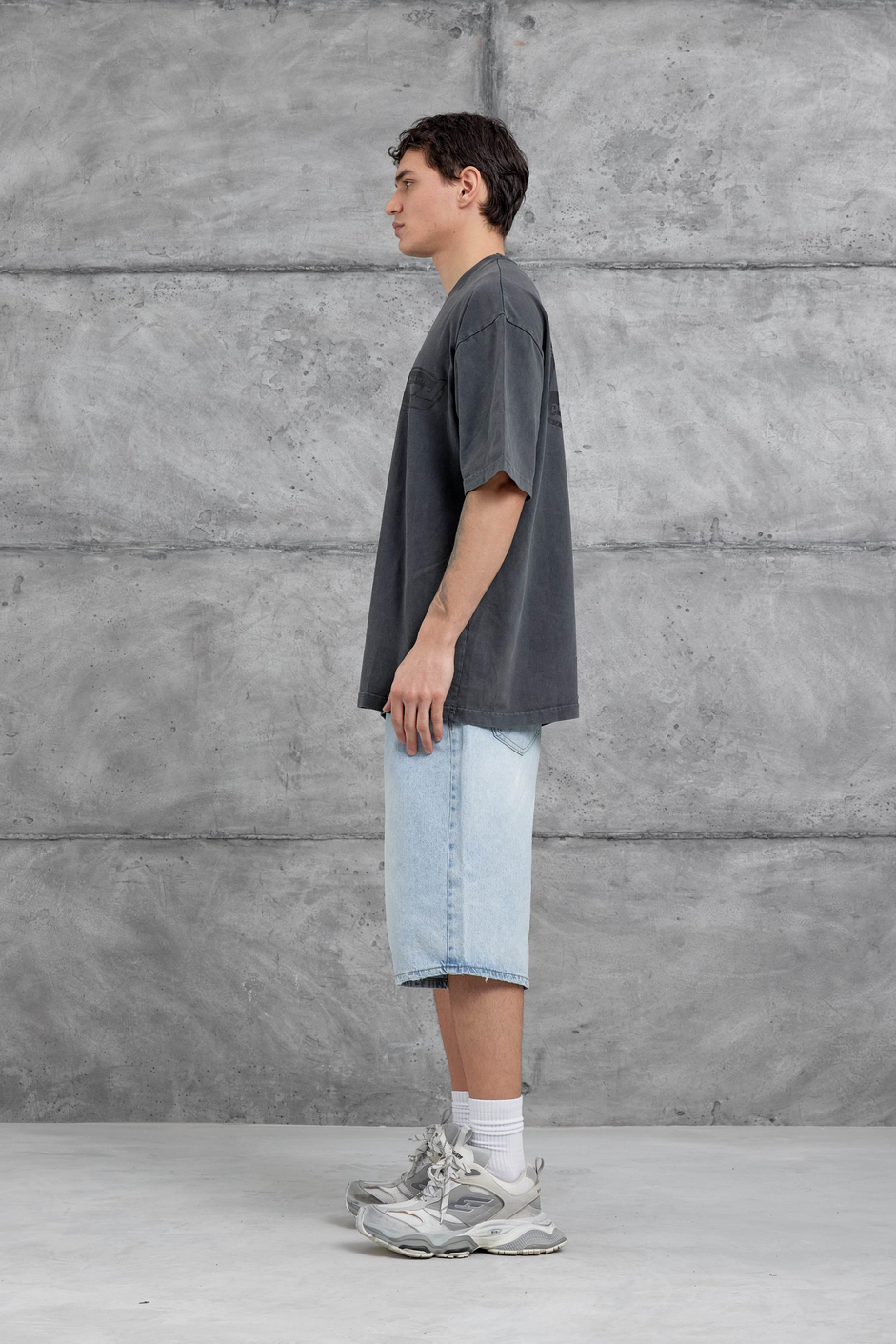 Füme Brand Yazılı Yıkamalı Oversize Tshirt