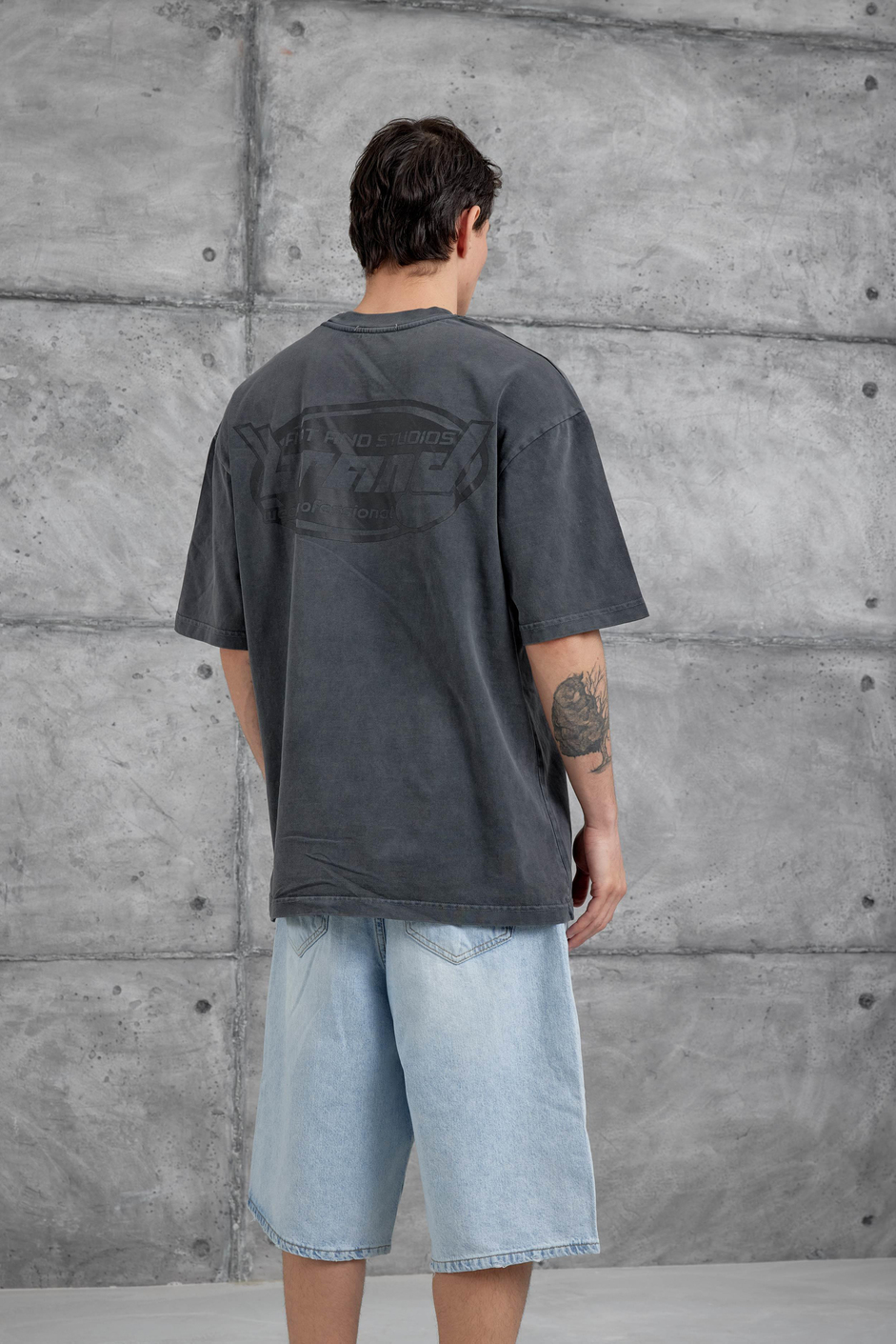 Füme Brand Yazılı Yıkamalı Oversize Tshirt
