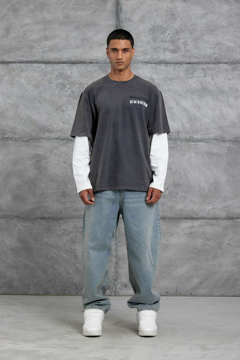 Füme Cep Rakam Detaylı Oversize Kolu Parçalı Tasarım Sweatshirt