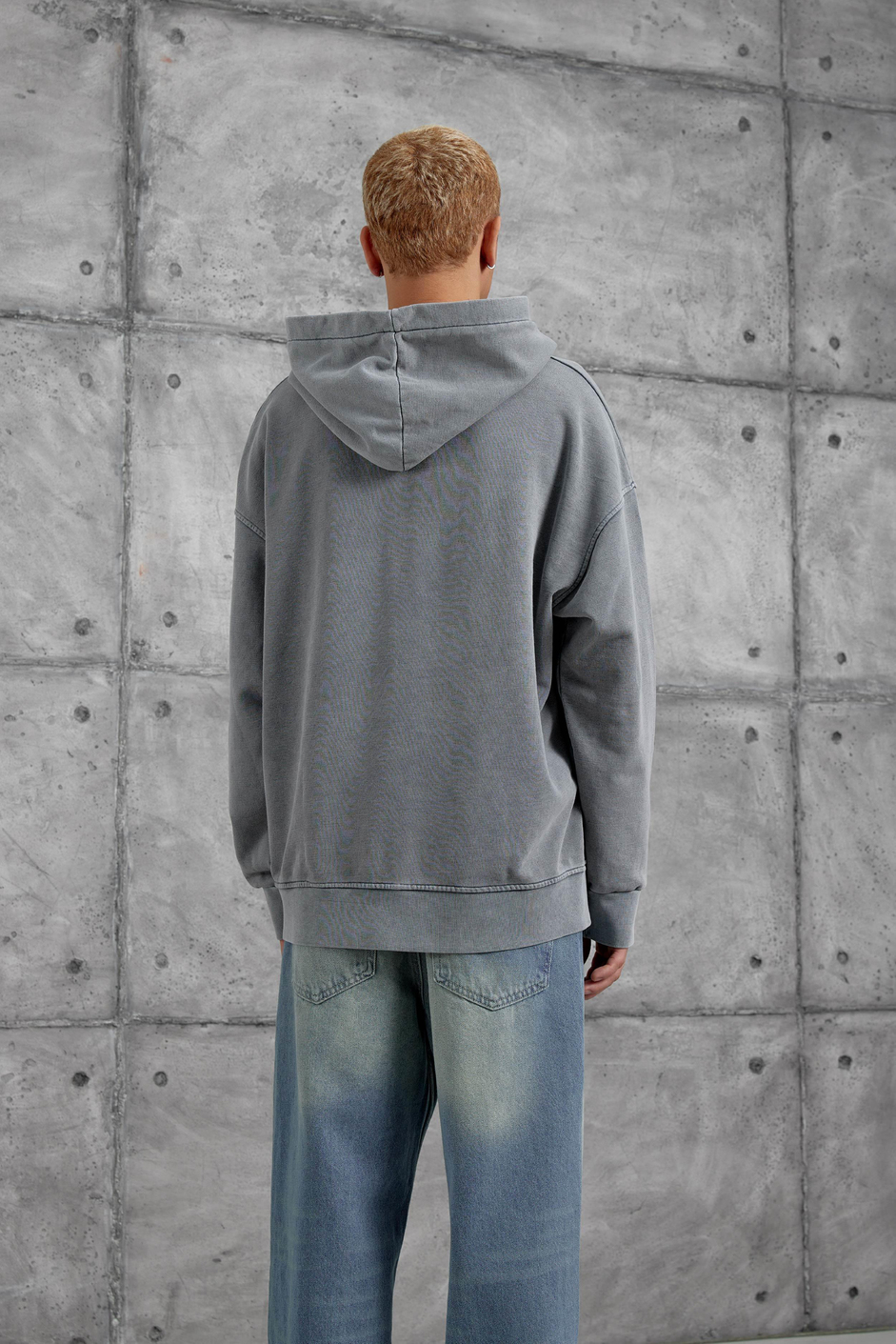 Füme F1 BASKILI KAPÜŞONLU OVERSİZE SWEATSHİRT