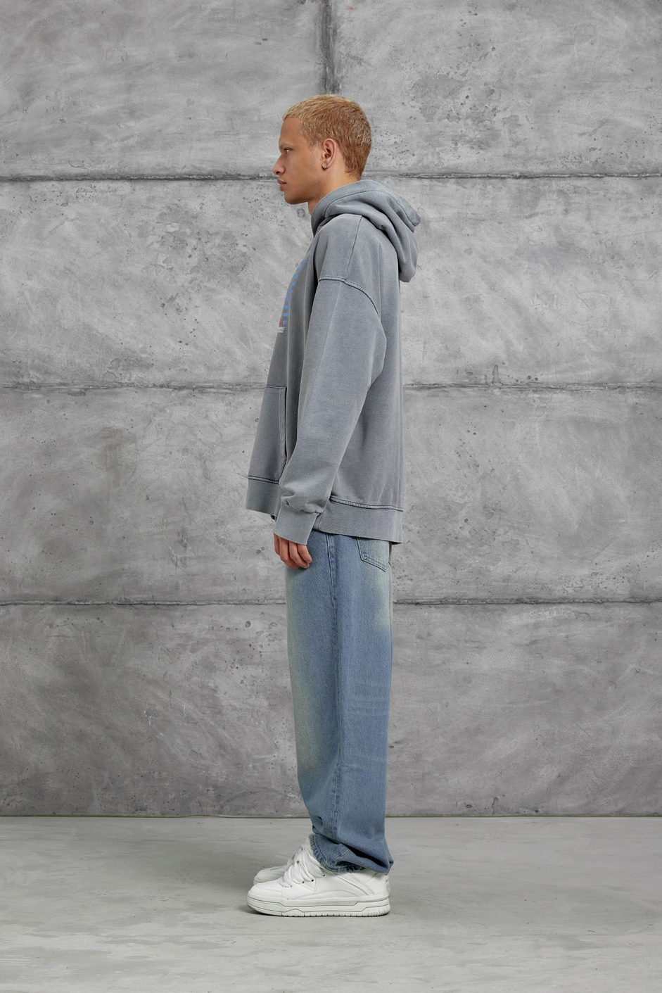 Füme F1 BASKILI KAPÜŞONLU OVERSİZE SWEATSHİRT