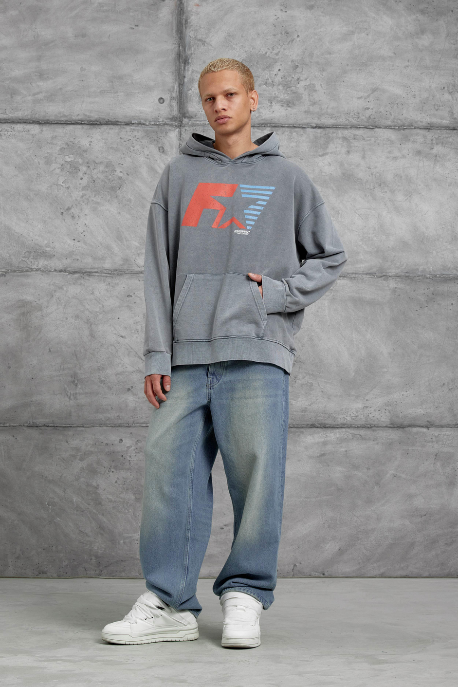 Füme F1 BASKILI KAPÜŞONLU OVERSİZE SWEATSHİRT