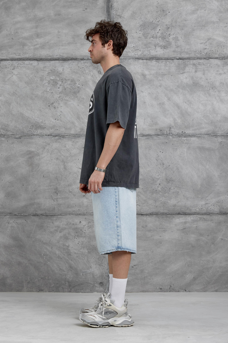Füme Oasis Yazılı Yıkamalı Oversize Tshirt