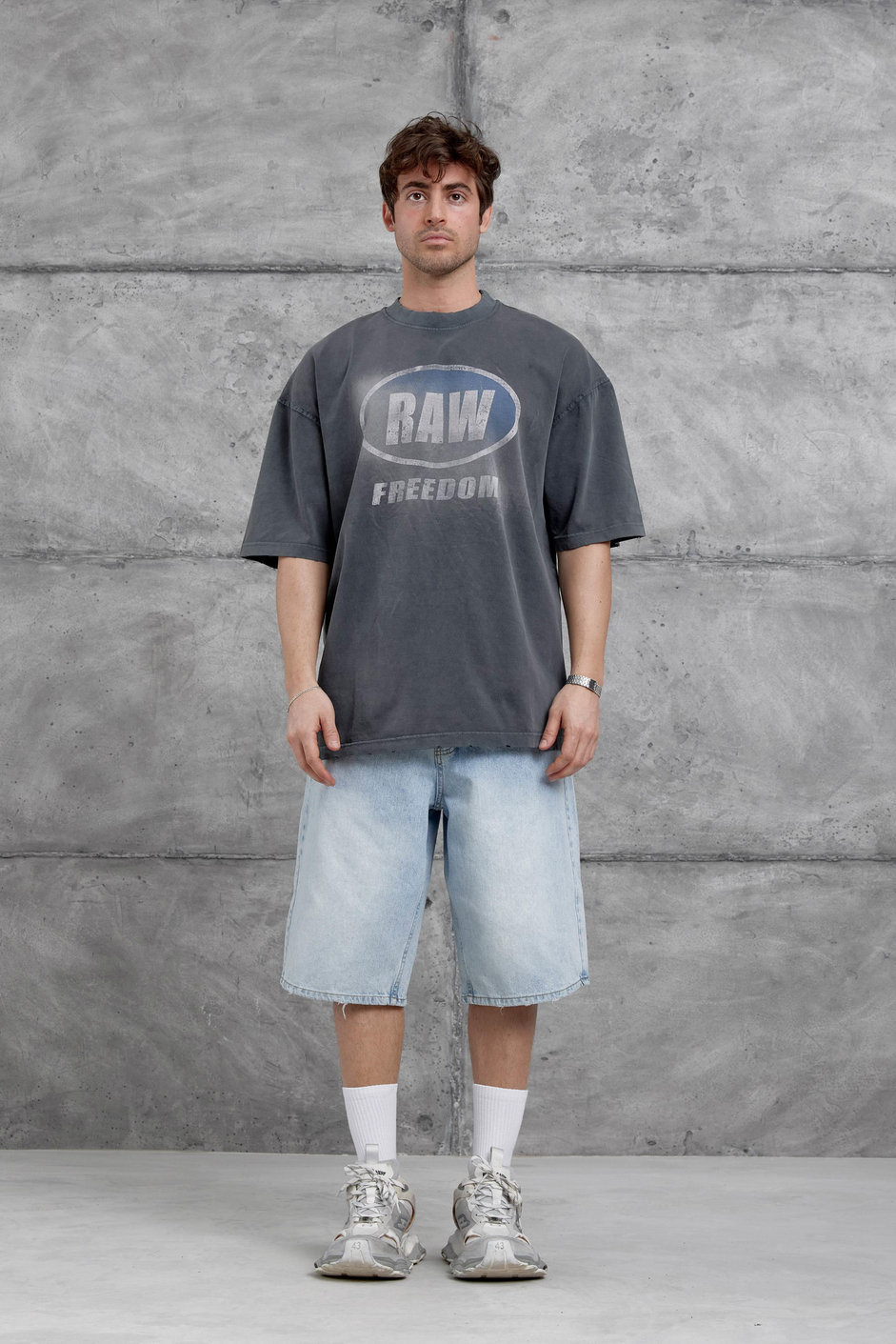 Füme Raw Yazılı Yıkamalı Oversize Tshirt