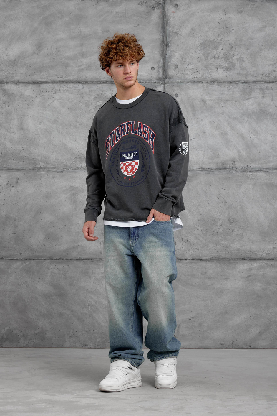 Füme STARFLASH BASKILI DİKİŞ DETAYLI SWEATSHİRT